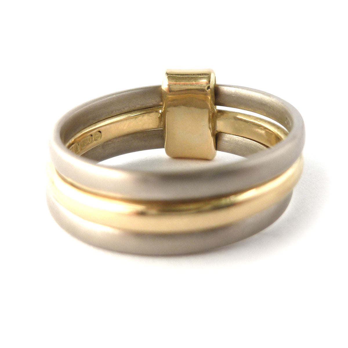 Triple band ring, interlocking and linked. Contemporary jewellery, handmade, modern, bespoke ring by Sue Lane