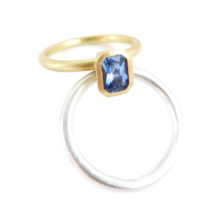 SOLD: 18k Gold and Sapphire Ring (OF13) - Sue Lane Contemporary Jewellery - 2