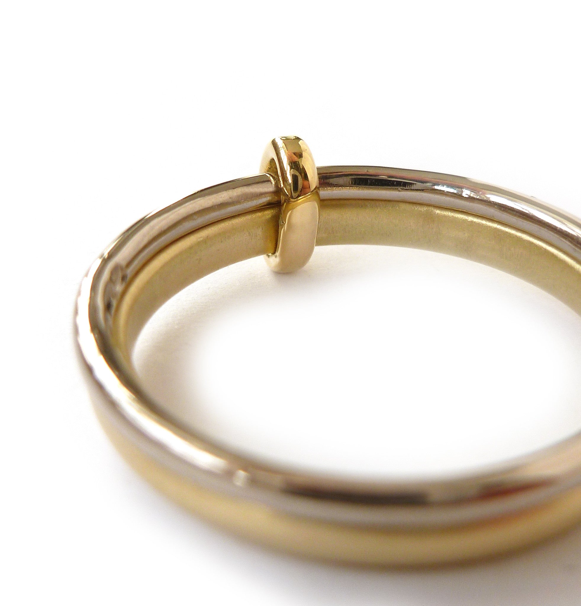 18k gold two band ring (rd18) - Sue Lane Contemporary Jewellery - 3