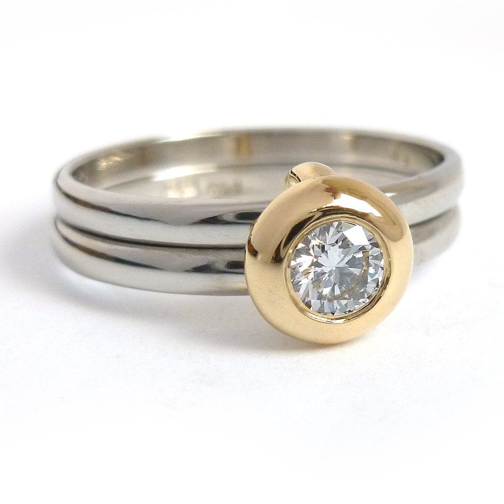 18ct Gold and Diamond Ring  - Contemporary, unique, bespoke & handmade. Double band ring that's interlocking.