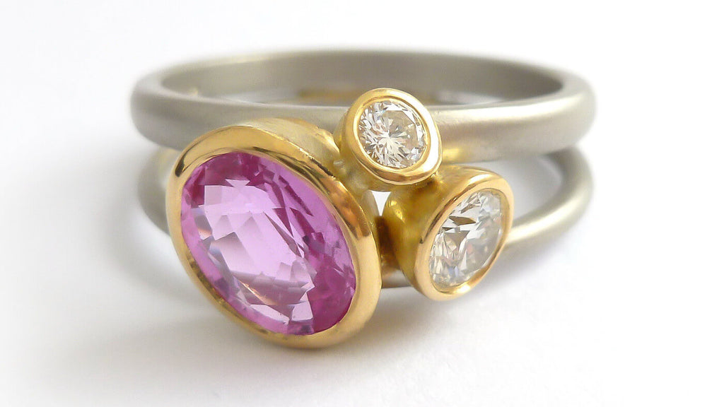 Sue Lane is exhibiting at Goldsmiths' Fair