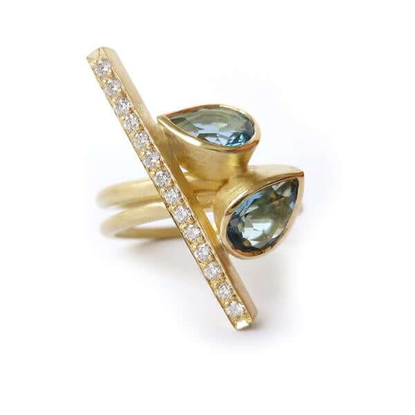 .Modern bespoke diamond and aquamarine ringset by Uk designer and maker Sue Lane. Desire Fair 2018.