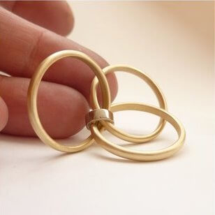 Modern "Russian" style wedding ring