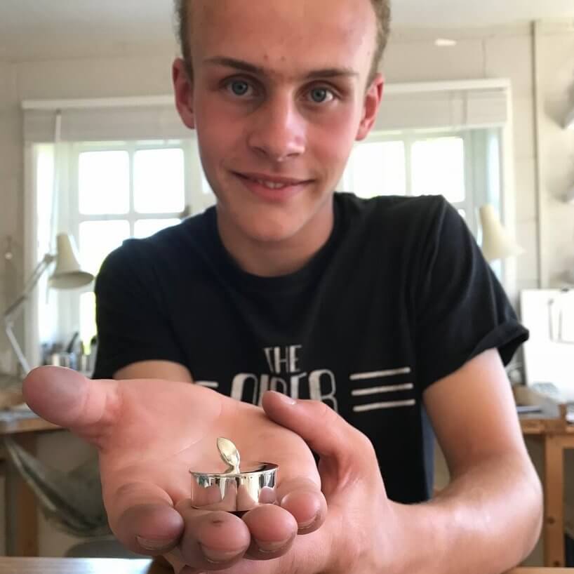 Tom makes a silver box with jewellery designer Sue Lane in Herefordshire