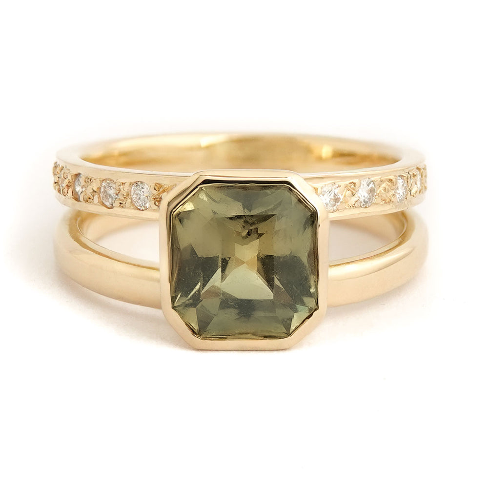 18ct gold double band ring with octagonal olive green sapphire and diamond set band