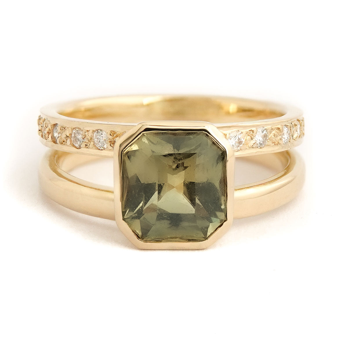 18ct gold double band ring with octagonal olive green sapphire and diamond set band