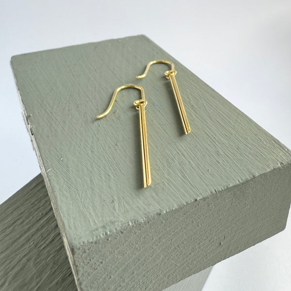 18ct yellow gold simple drophook earrings with a modern contemporary design by Sue Lane Jewellery