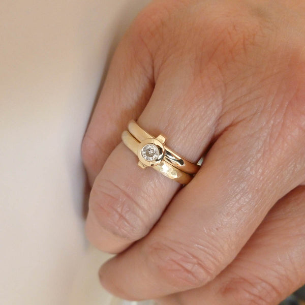 Contemporary 9ct yellow gold double band linked ring with diamond, handmade by Sue Lane Jewellery in Herefordshire, UK.