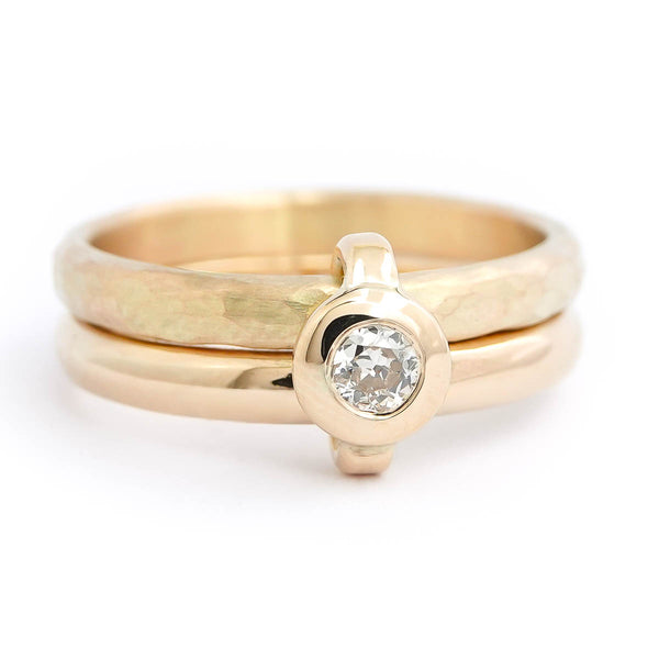 Contemporary 9ct yellow gold double band linked ring with diamond, handmade by Sue Lane Jewellery in Herefordshire, UK.