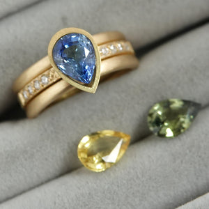 Bespoke 18ct gold ring - made to order with choice of sapphires and bands
