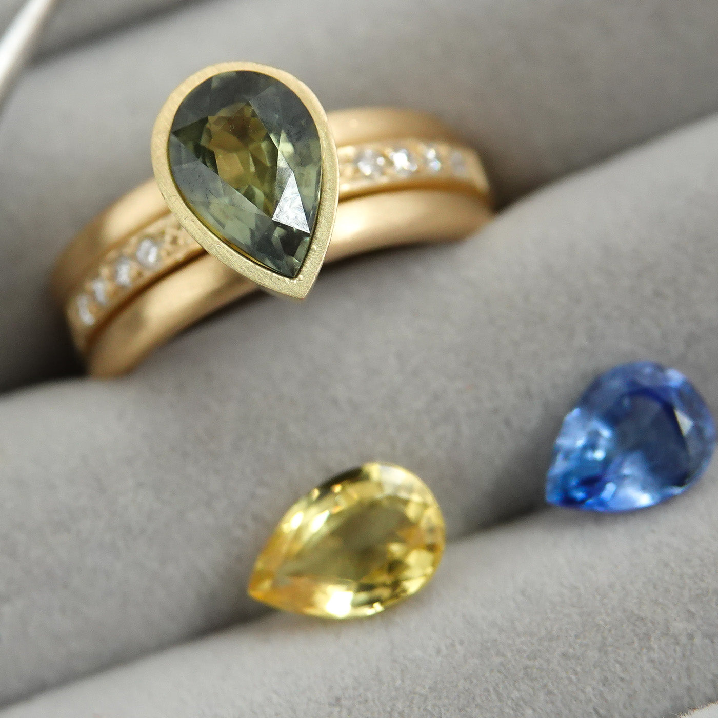 Bespoke 18ct gold ring - made to order with choice of sapphires and bands