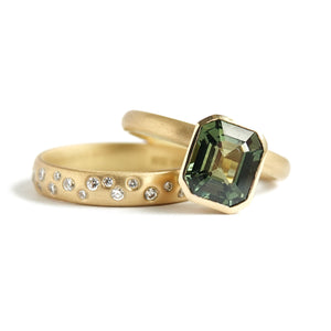 Bespoke contemporary handmade unique and beautiful green sapphire 18ct gold double band ring Sue Lane