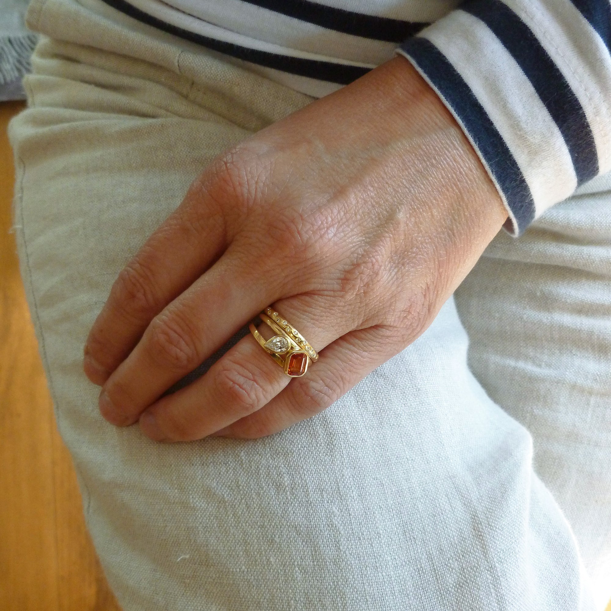 Pear shaped engagement rings under 2000 shop