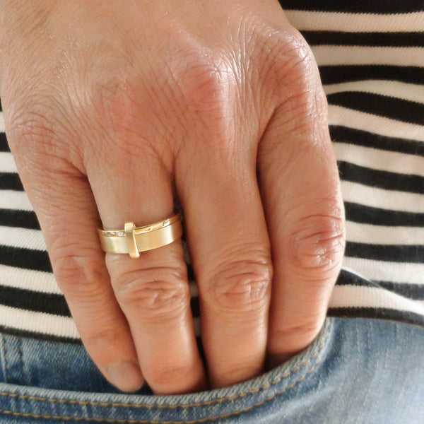 Contemporary bespoke two flat band linked 9ct yellow gold ring, handmade by Sue Lane Jewellery