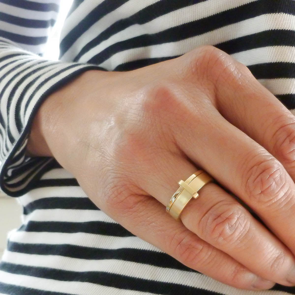 Contemporary bespoke two flat band linked 9ct yellow gold ring, handmade by Sue Lane Jewellery