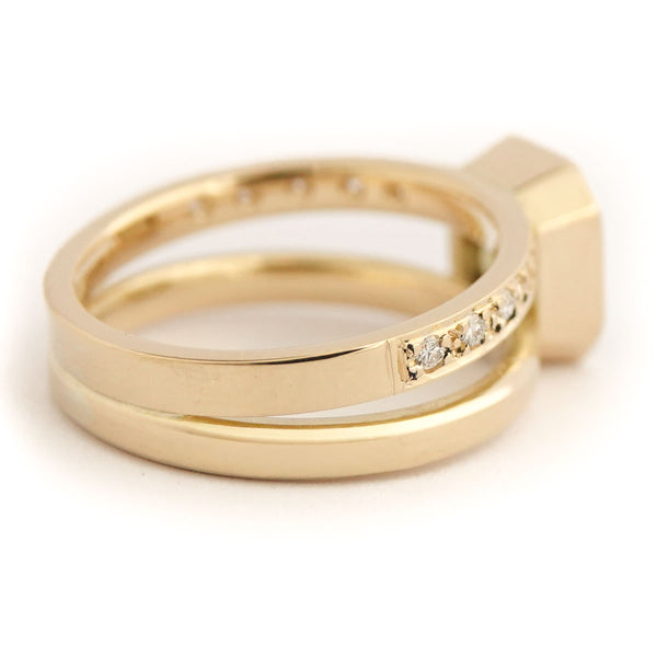 Contemporary 18ct gold stacking ring with olive green sapphire and textured diamond band