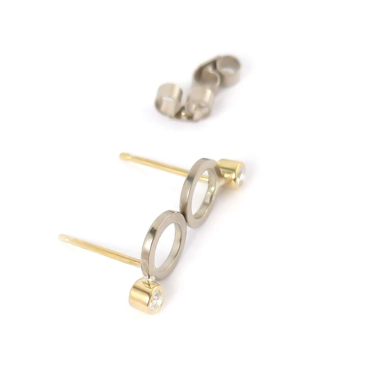 Contemporary bespoke white and yellow gold earrings, modern handmade by jeweller designer Sue Lane 