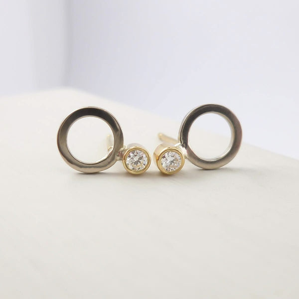 Contemporary bespoke white and yellow gold earrings, modern handmade by jeweller designer Sue Lane 