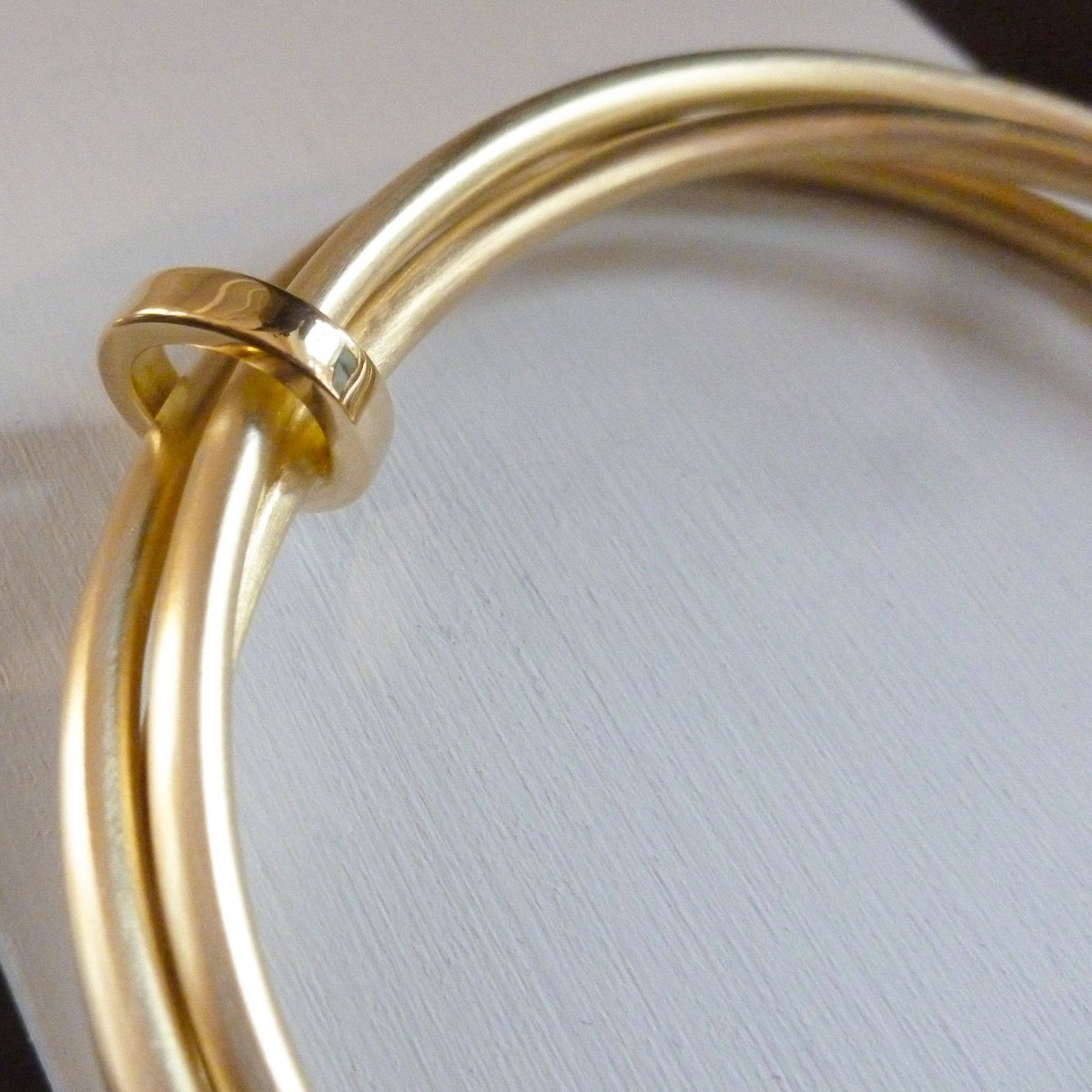 Contemporary gold bangles clearance