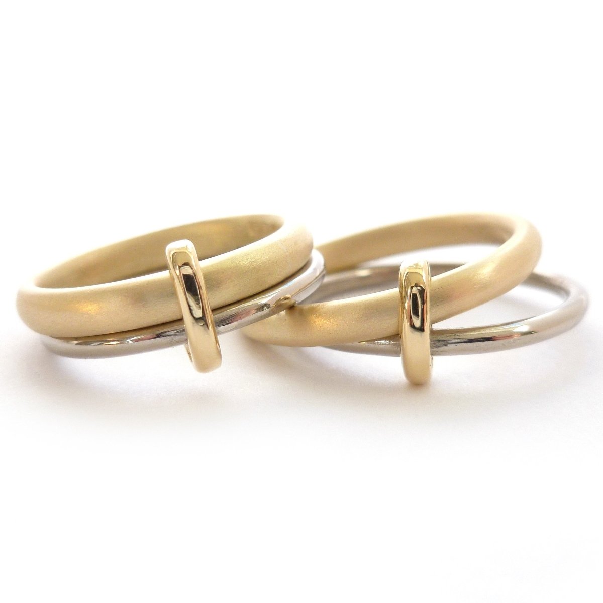18ct gold two band ring - contemporary, bespoke alternative & modern 