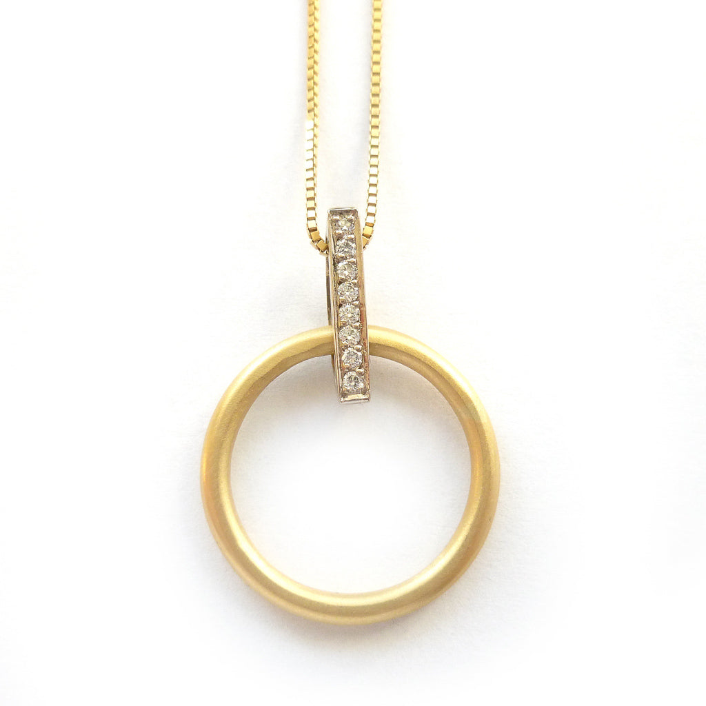 18ct white and yellow gold necklace diamonds contemporary unique bespoke modern