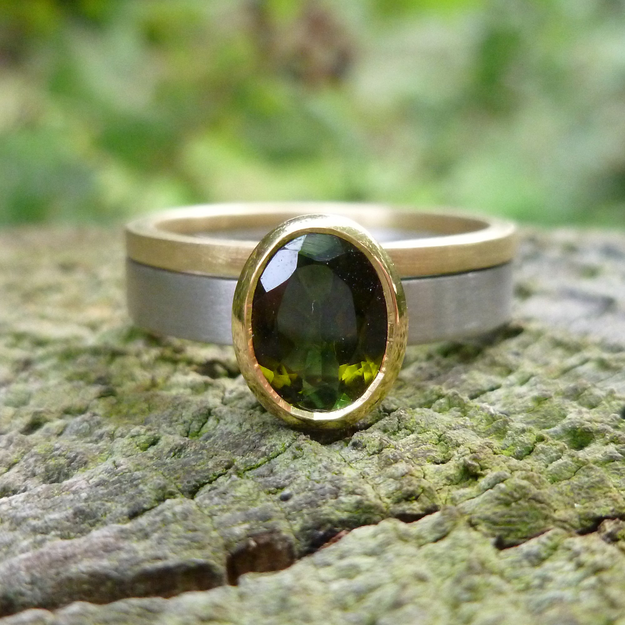 18ct white hotsell gold rings