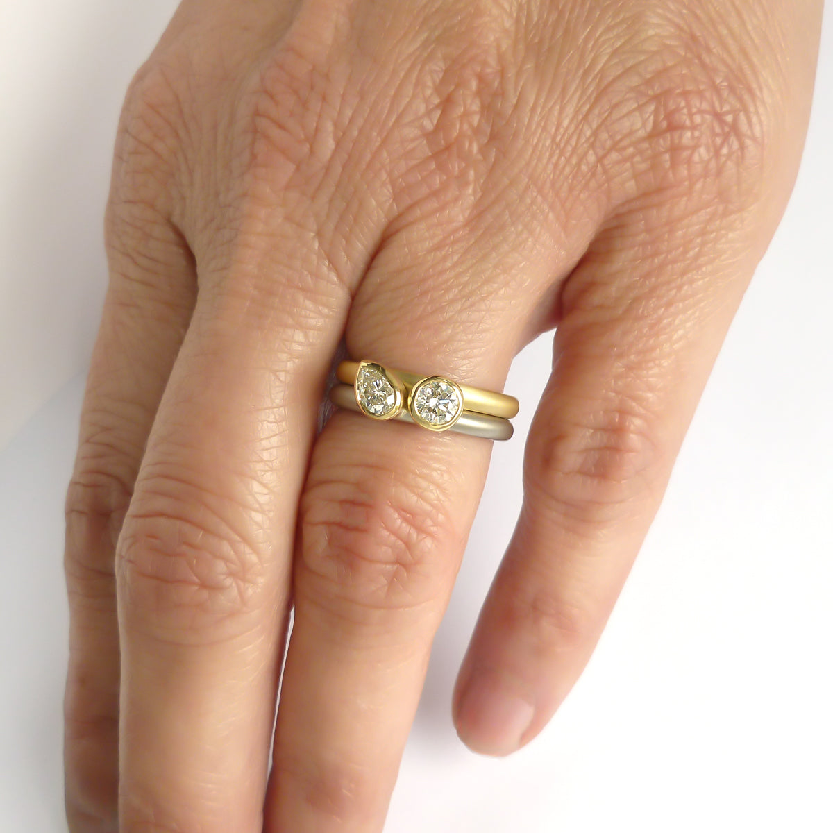 Contemporary 18ct gold and platinum engagement wedding ring, unique, bespoke and modern - handmade by Sue Lane.