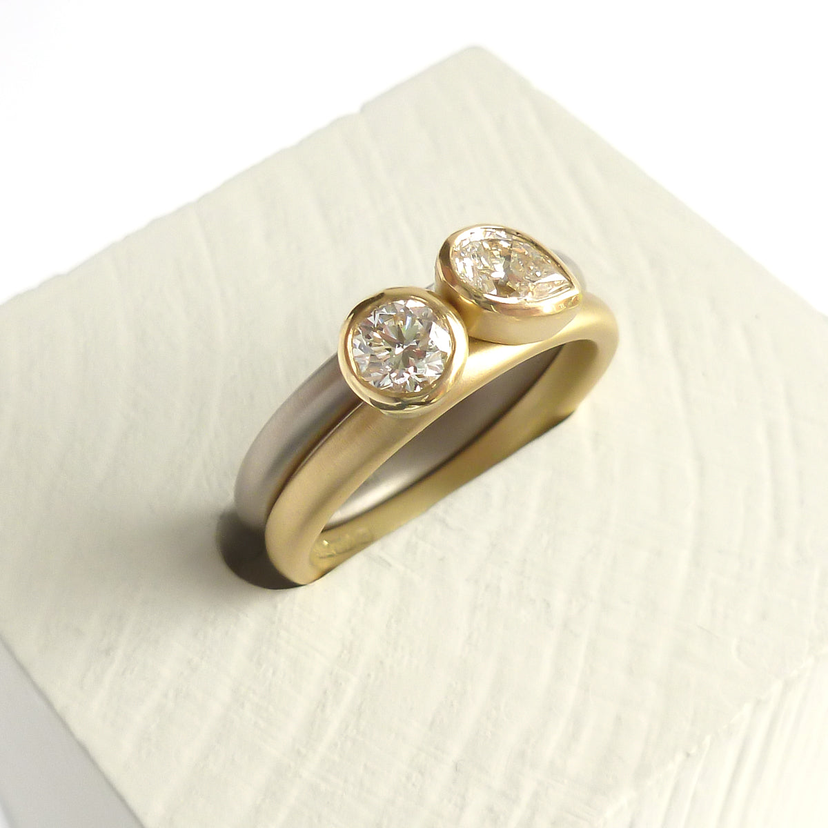 Contemporary 18ct gold and platinum engagement wedding ring, unique, bespoke and modern - handmade by Sue Lane.