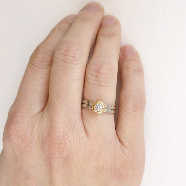 Contemporary jewellery engagement ring. Remodelling commissioning. Multi band ring or interlocking ring, sometimes called double band ring too.