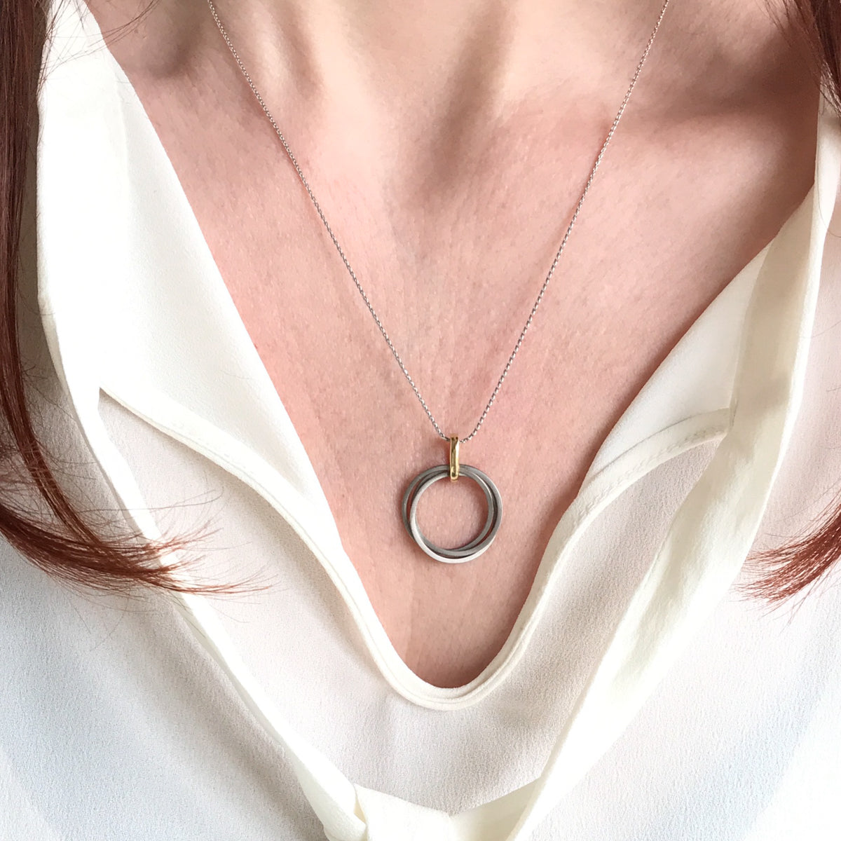 18ct white and yellow gold Russian style necklace contemporary