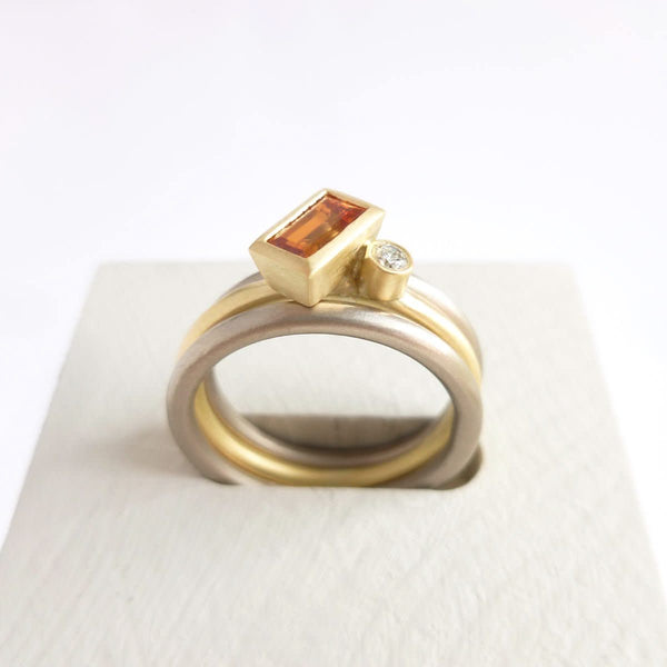 Contemporary jewellery, handmade, modern, bespoke gold and orange sapphire ring by Sue Lane