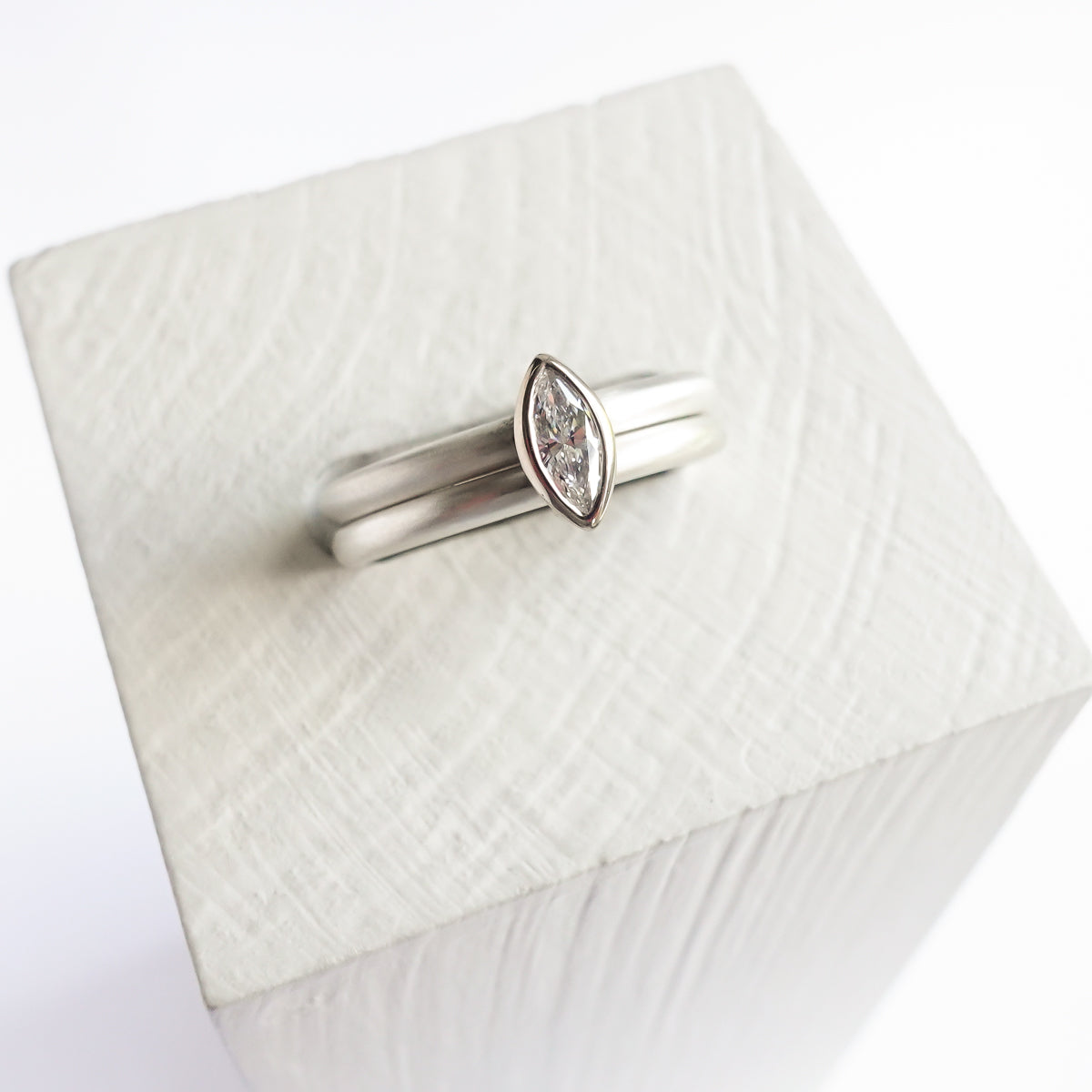 Silver 18ct gold and marquise diamond ring