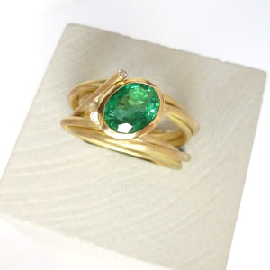 Contemporary modern unique 18ct gold diamond emerald ring contemporary Sue Lane