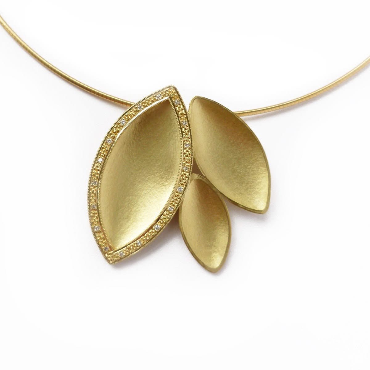 SOLD: 18k Gold and Diamond Necklace(OF26) - Sue Lane Contemporary Jewellery