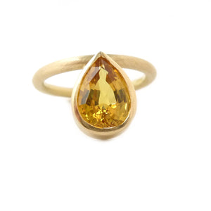 SOLD: 18k Gold and Yellow Sapphire Ring (OF28) - Sue Lane Contemporary Jewellery - 2
