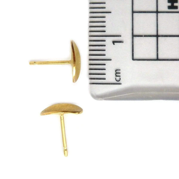 simple, small, discreet modern gold stud earrings with a unique touch. Handmade by Sue Lane Contemporary Jewellery