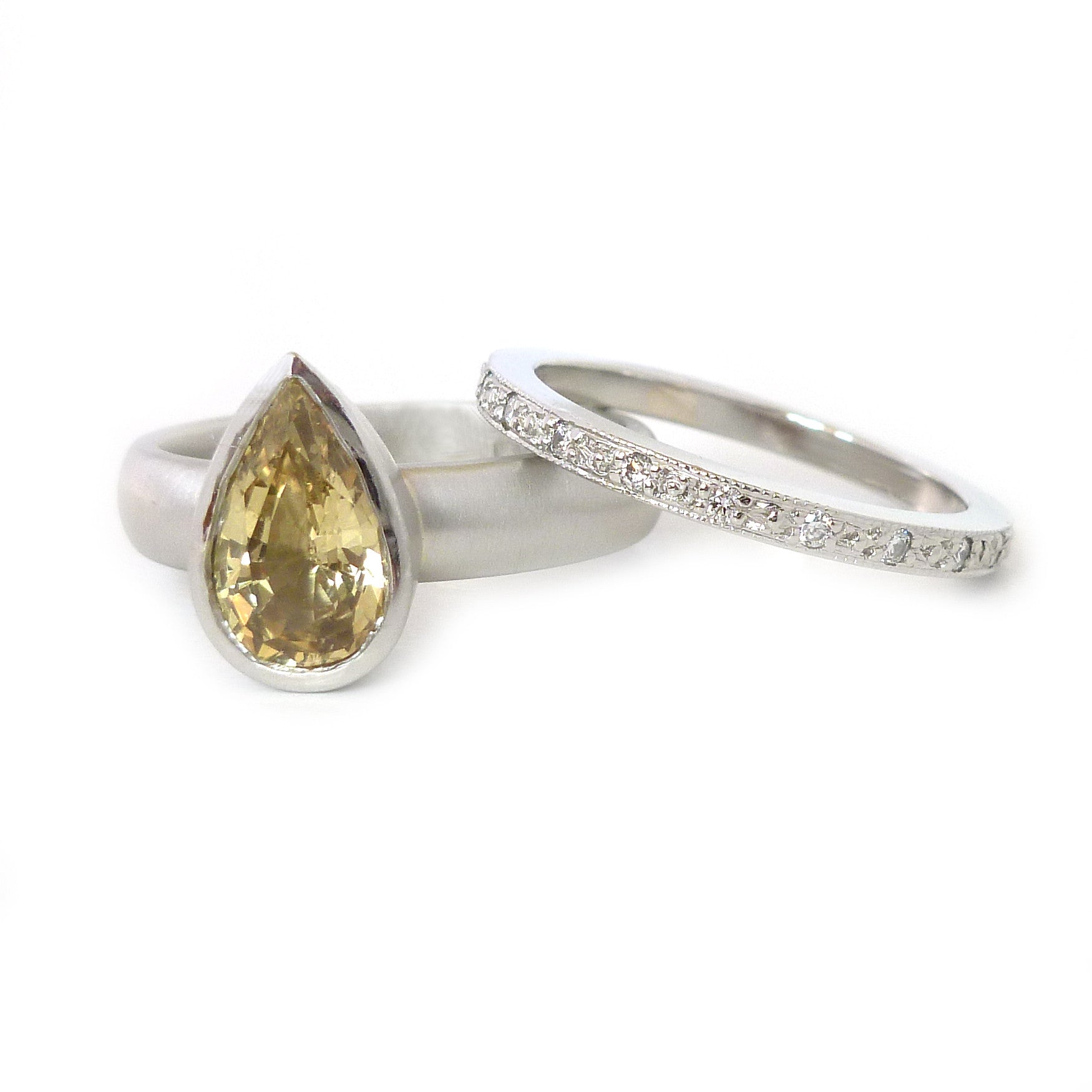 SOLD: Platinum, Green Sapphire and Diamond Ringset (OF35) - Sue Lane Contemporary Jewellery - 3