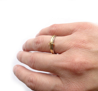 18k gold two band ring (rd18) - Sue Lane Contemporary Jewellery - 4