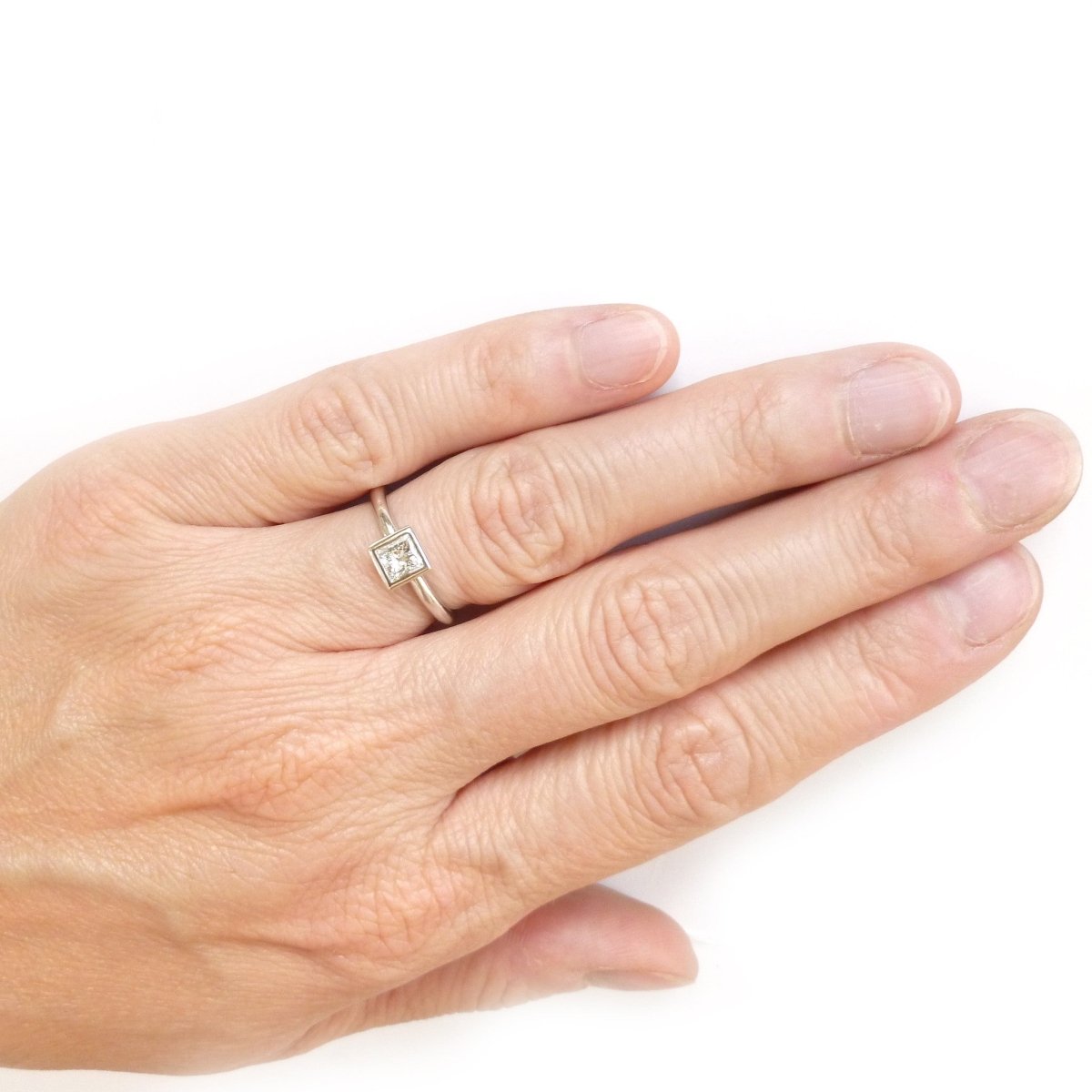 princess cut diamond ring 