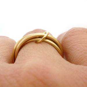 modern russian style wedding ring handmade in UK in yellow gold.
