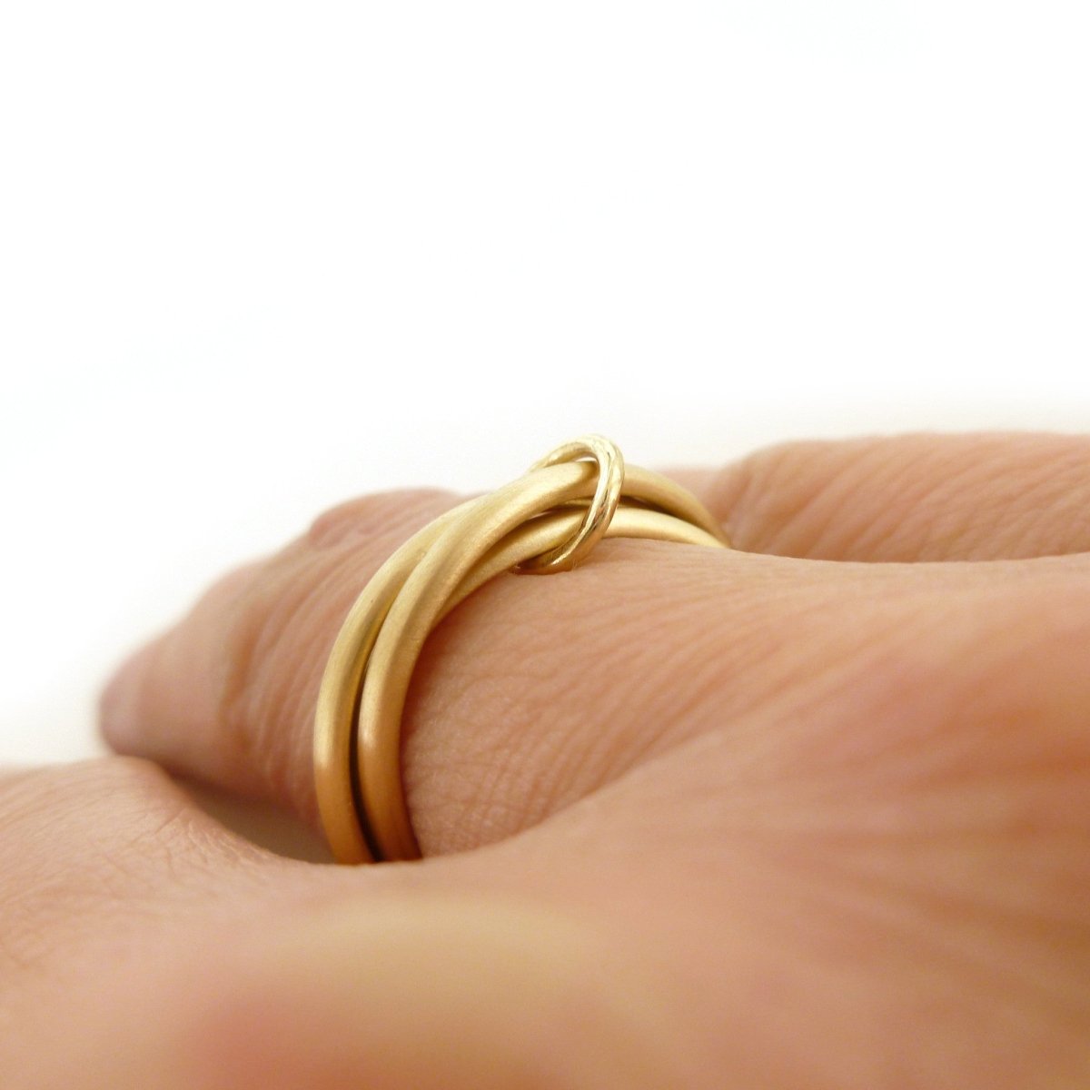 contemporary wedding ring stacking russian wedding ring style 