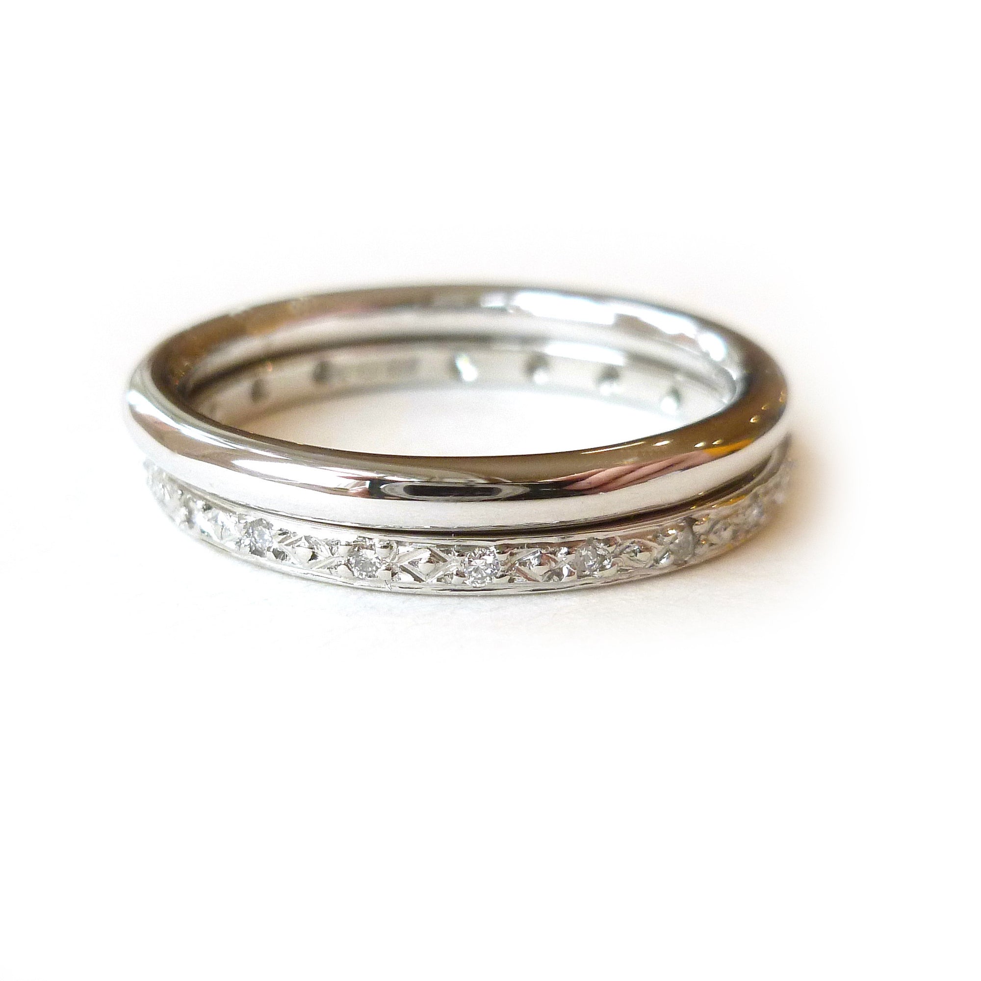 Platinum ring - perfect as a modern wedding ring