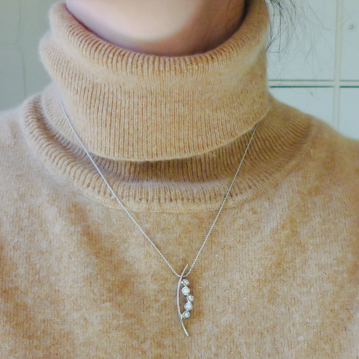 Platinum necklace, pendant, with diamonds, contemporary, bespoke, modern and unique.