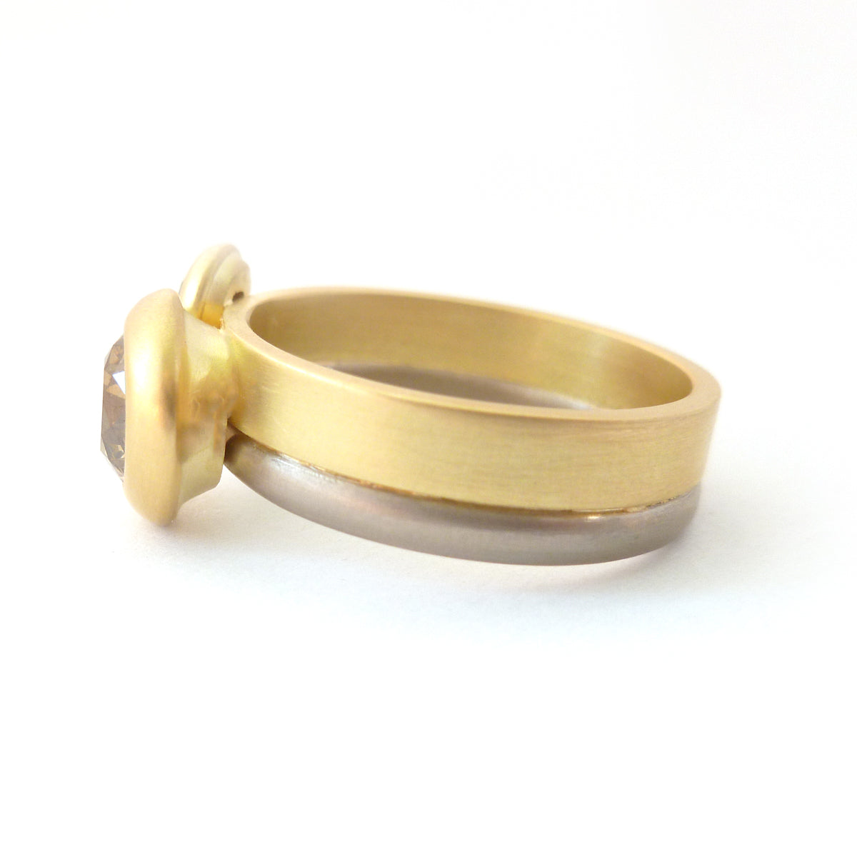 Stunning champagne diamond engagement 18ct yellow gold ring handmade bespoke and modern