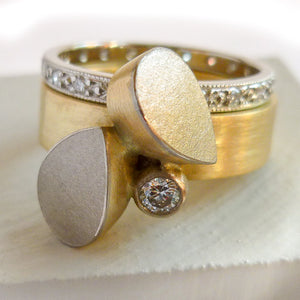 A stunning alternative 18ct gold diamond ring. Bespoke and Unique.