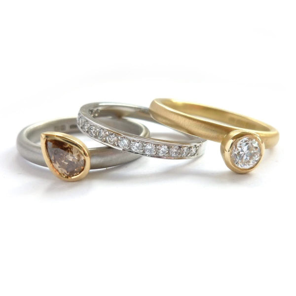 Classic eternity ring design by Sue Lane contemporary jewellery.