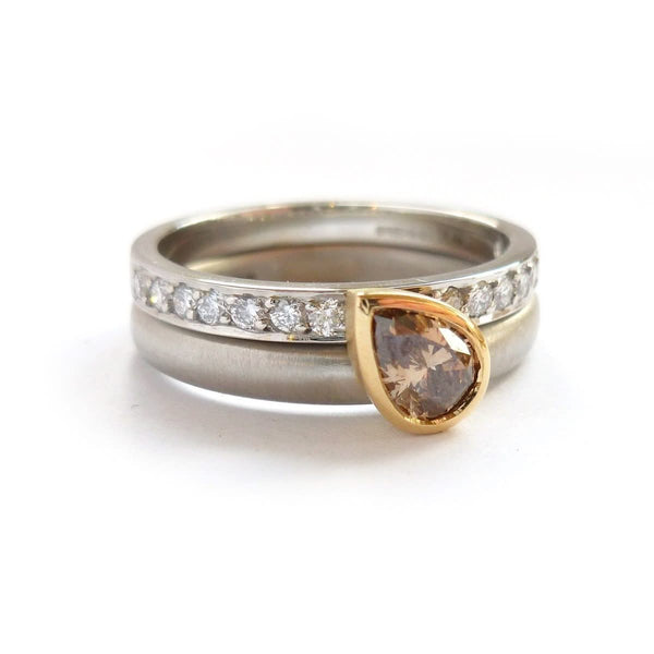 Classic eternity ring design by Sue Lane contemporary jewellery.