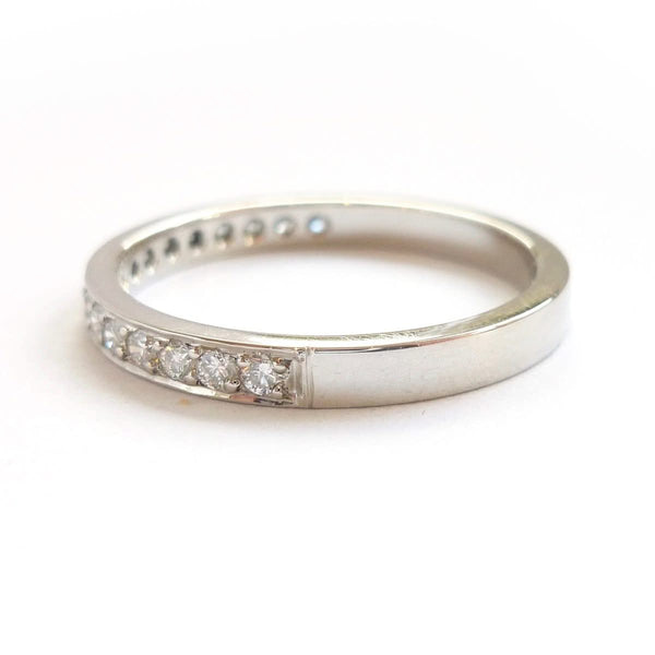 Classic eternity ring design by Sue Lane contemporary jewellery.
