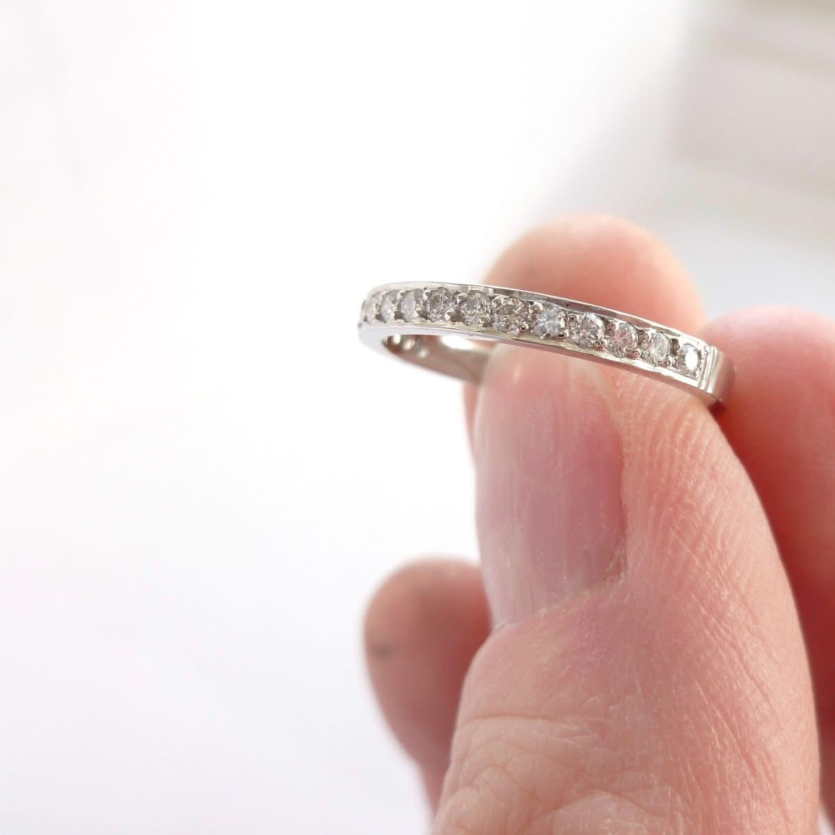 Classic eternity ring design by Sue Lane contemporary jewellery.