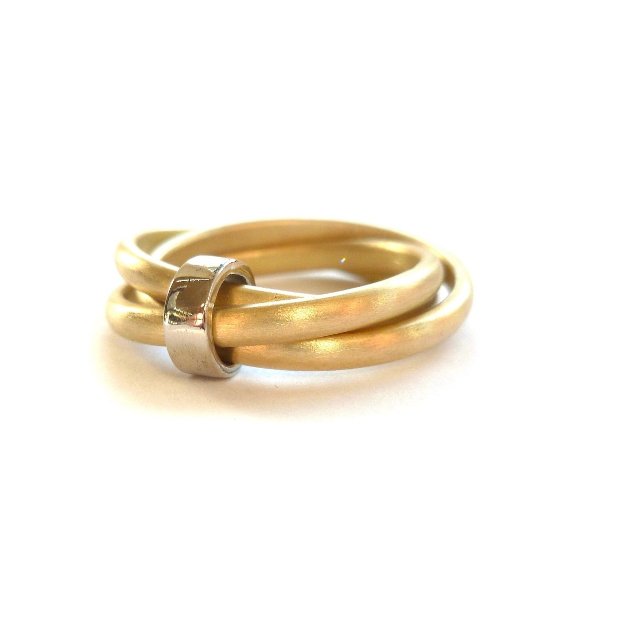 modern two tone russian style ring with 3 band linked together, handmade in the UK